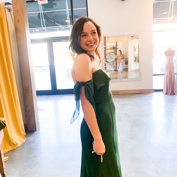 Meet your Posher, Lily - Picture 2 of 2